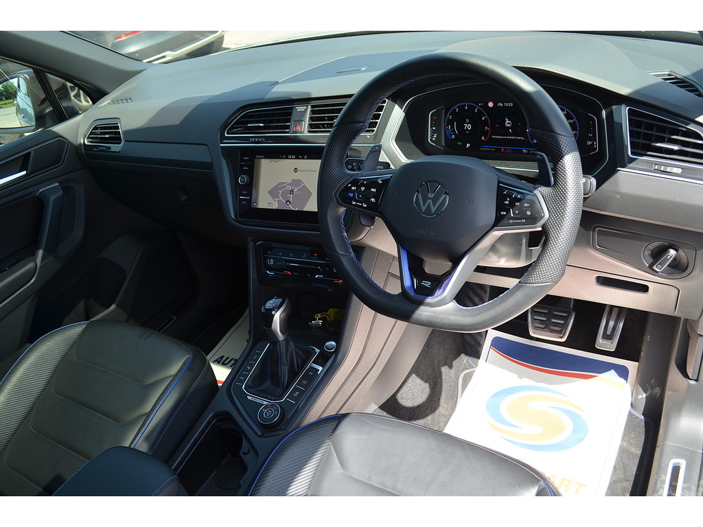 Volkswagen Tiguan Tsi R Silver #2