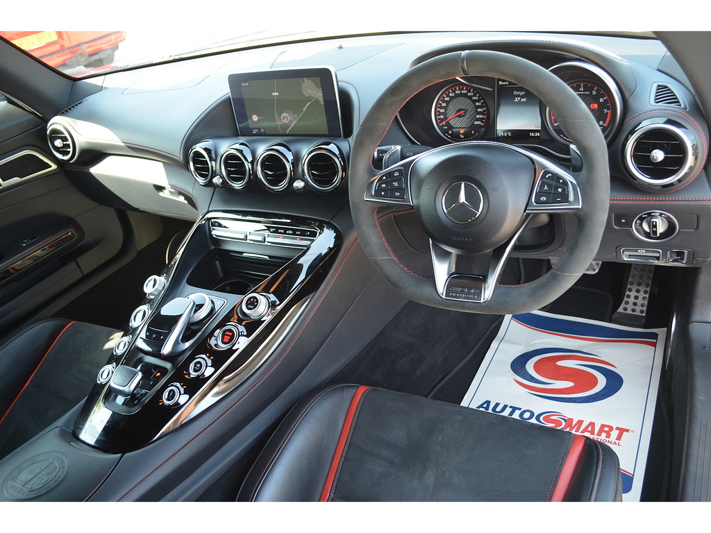 Mercedes-Benz AMG GT V8 Biturbo S Edition 1 Black #2