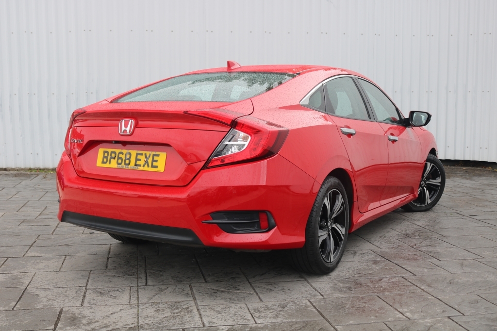 Honda Civic Saloon 1.6 BP68EXE Red #4