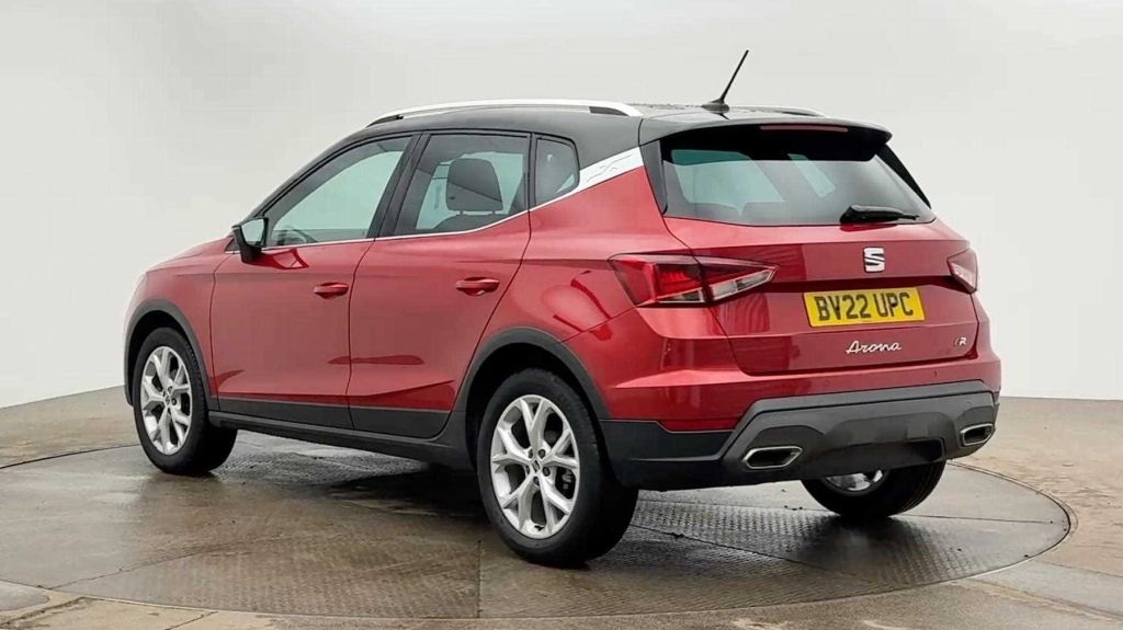 Seat Arona Hatchback 1.0 Ecotsi BV22UPC Red #2