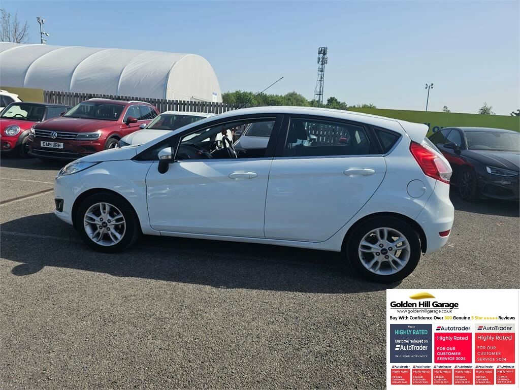 Ford Fiesta Hatchback 1.2 Zetec MF15WBV White #2