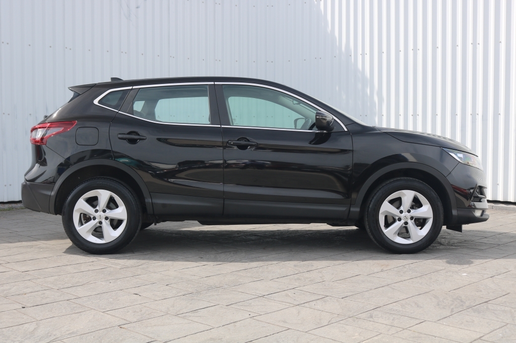 Nissan Qashqai 1.3 Dig-t Acenta CK70CVJ Black #2