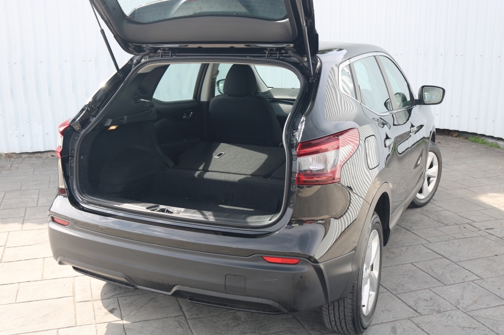 Nissan Qashqai 1.3 Dig-t Acenta CK70CVJ Black #6