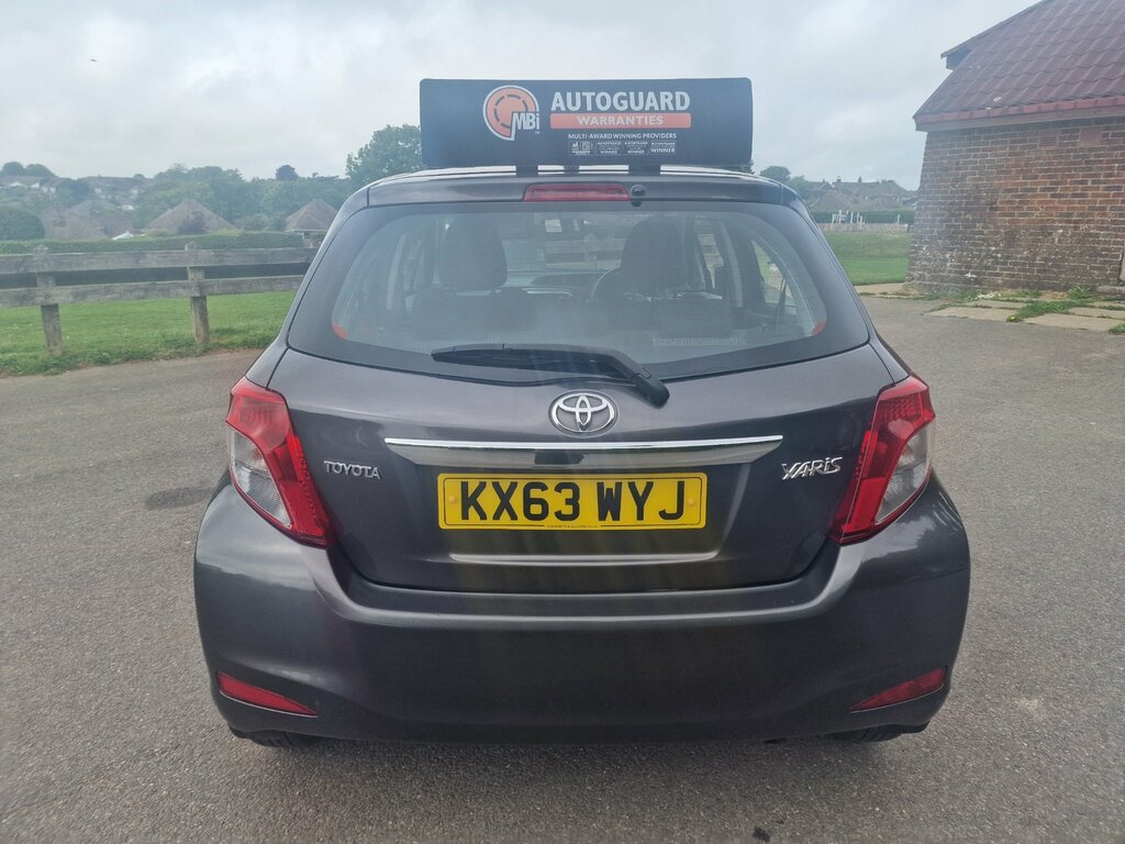 Toyota Yaris 1.33 Dual Vvt-i Tr Hatchback Eur Grey #4