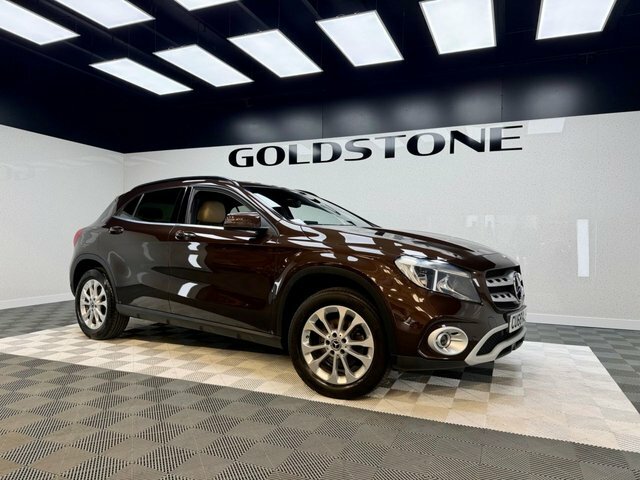 Mercedes-Benz GLA Class 1.6 Gla200 Se Executive Suv Eu Brown