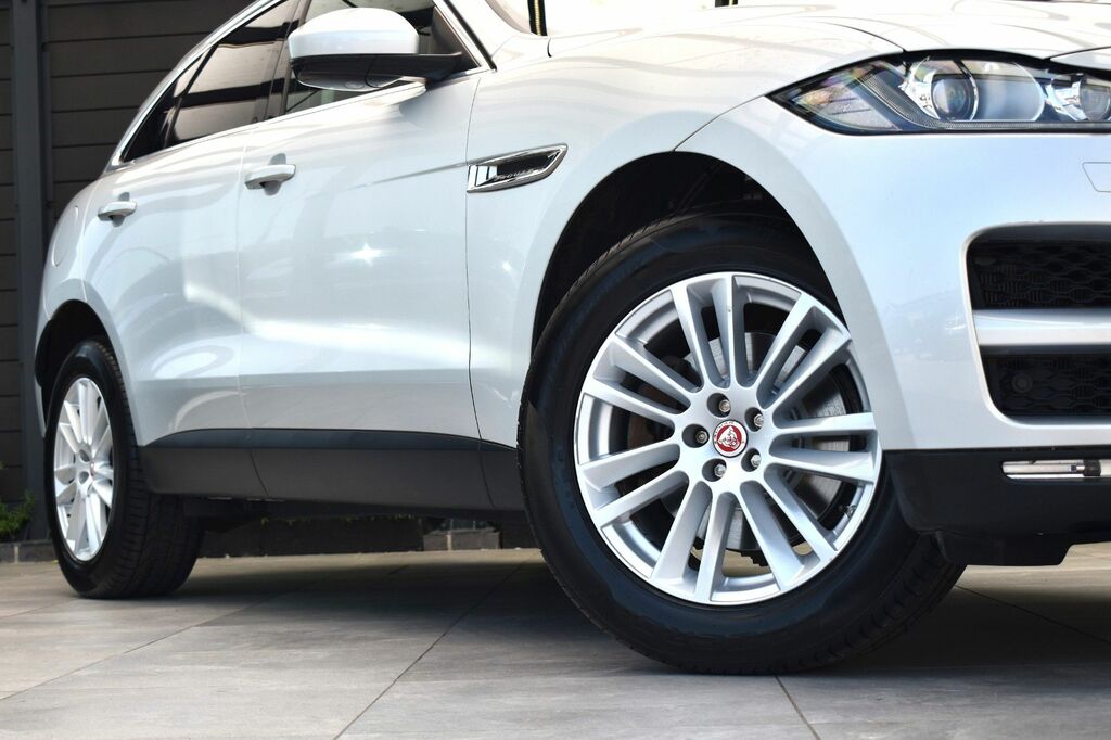Jaguar F-Pace 3.0 D300 V6 Portfolio Suv Awd Euro GH19FOC Silver #3