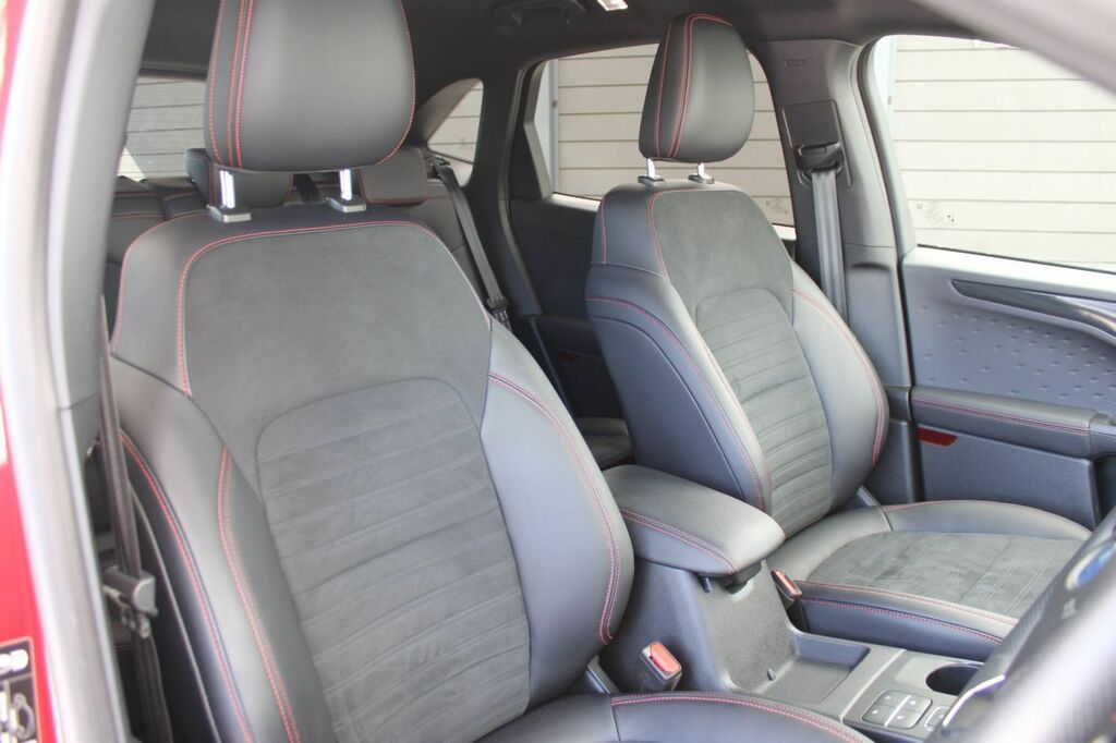 Ford Kuga 2.0 Ecoblue St-line First Edition Suv A EX70ZKZ Red #2