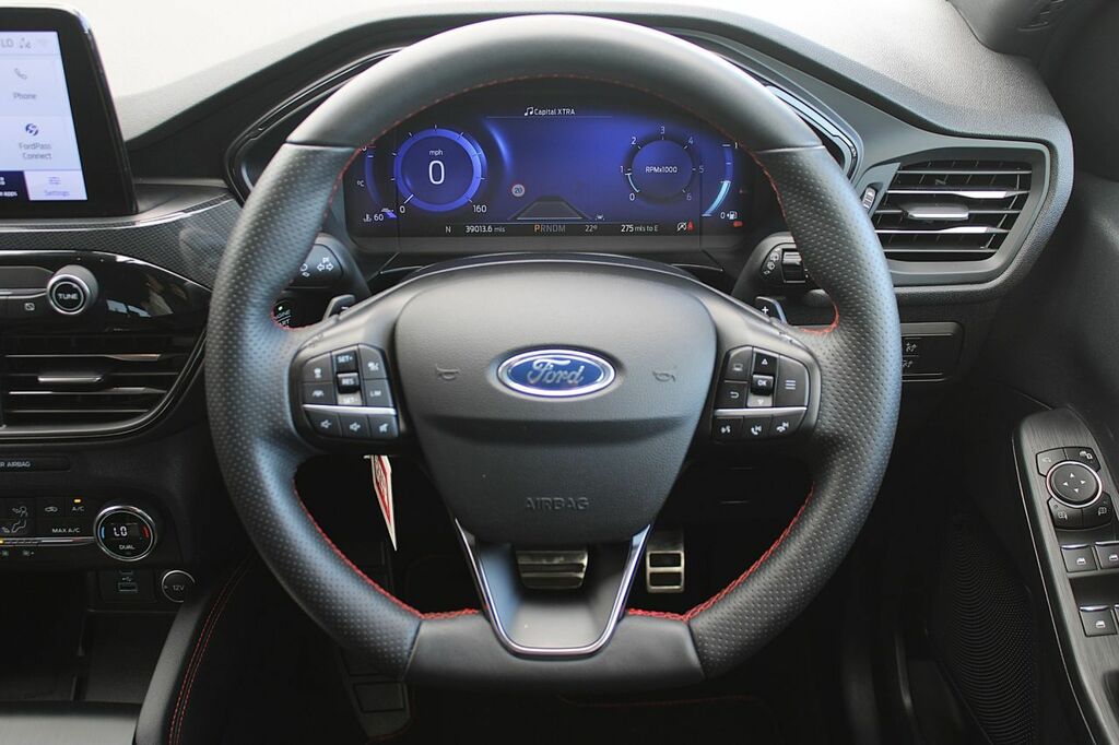 Ford Kuga 2.0 Ecoblue St-line First Edition Suv A EX70ZKZ Red #4