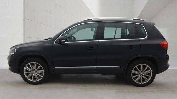 Volkswagen Tiguan 2.0 Tdi Sport 4Wd Euro 5 - 2012 12 FR12XWG Black #5