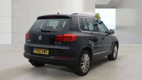 Volkswagen Tiguan 2.0 Tdi Sport 4Wd Euro 5 - 2012 12 FR12XWG Black #3