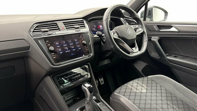 Volkswagen Tiguan 2.0 Tdi R-line Suv Dsg Euro 6 S S 15 Grey #2