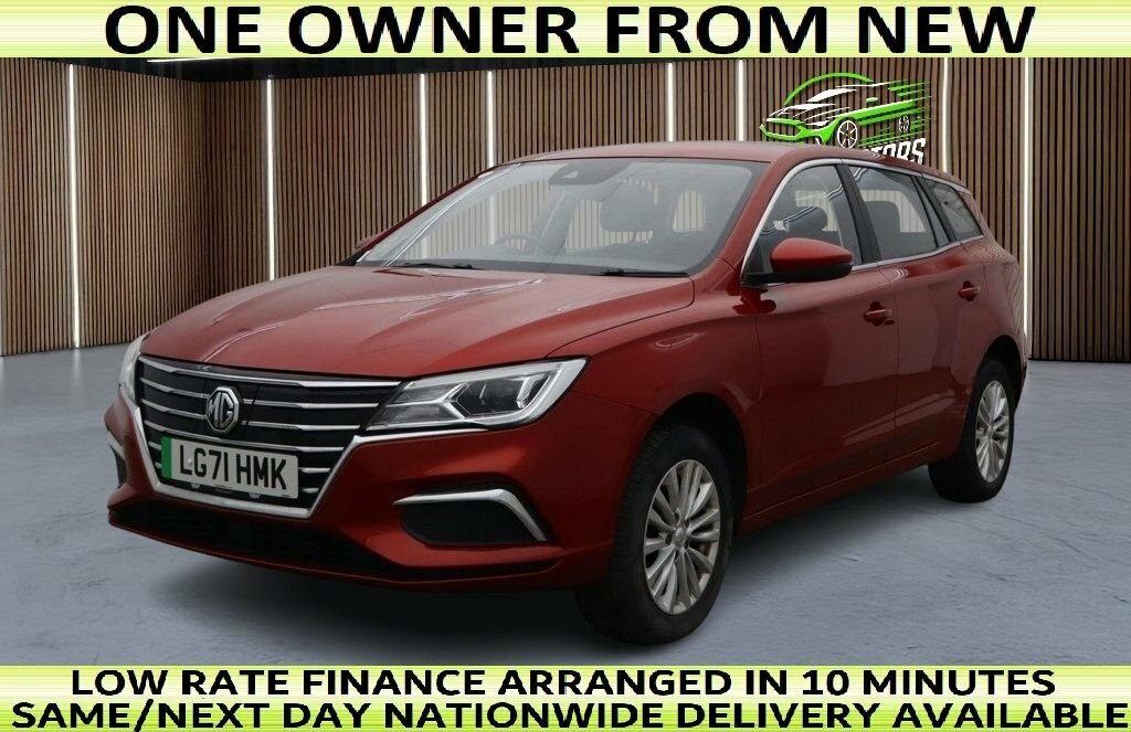 MG MG5 Estate Red
