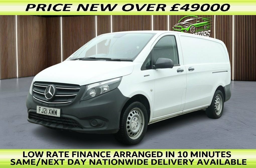 Mercedes-Benz eVito Mpv White