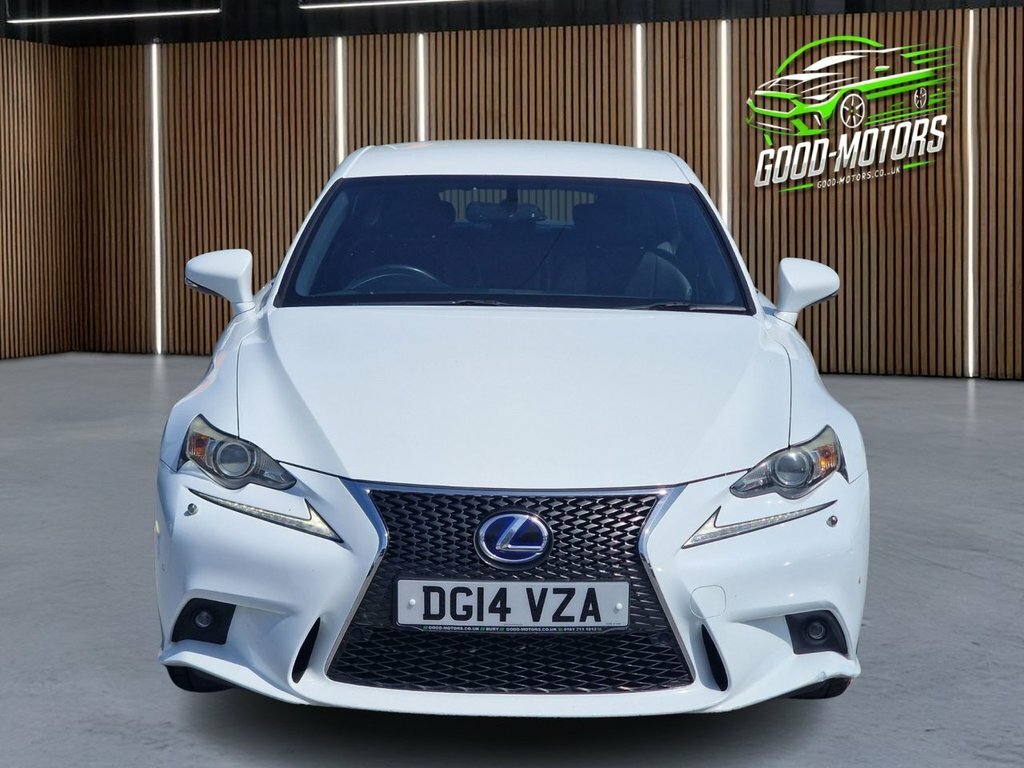 Lexus IS 2L F Sport DG14VZA White #4