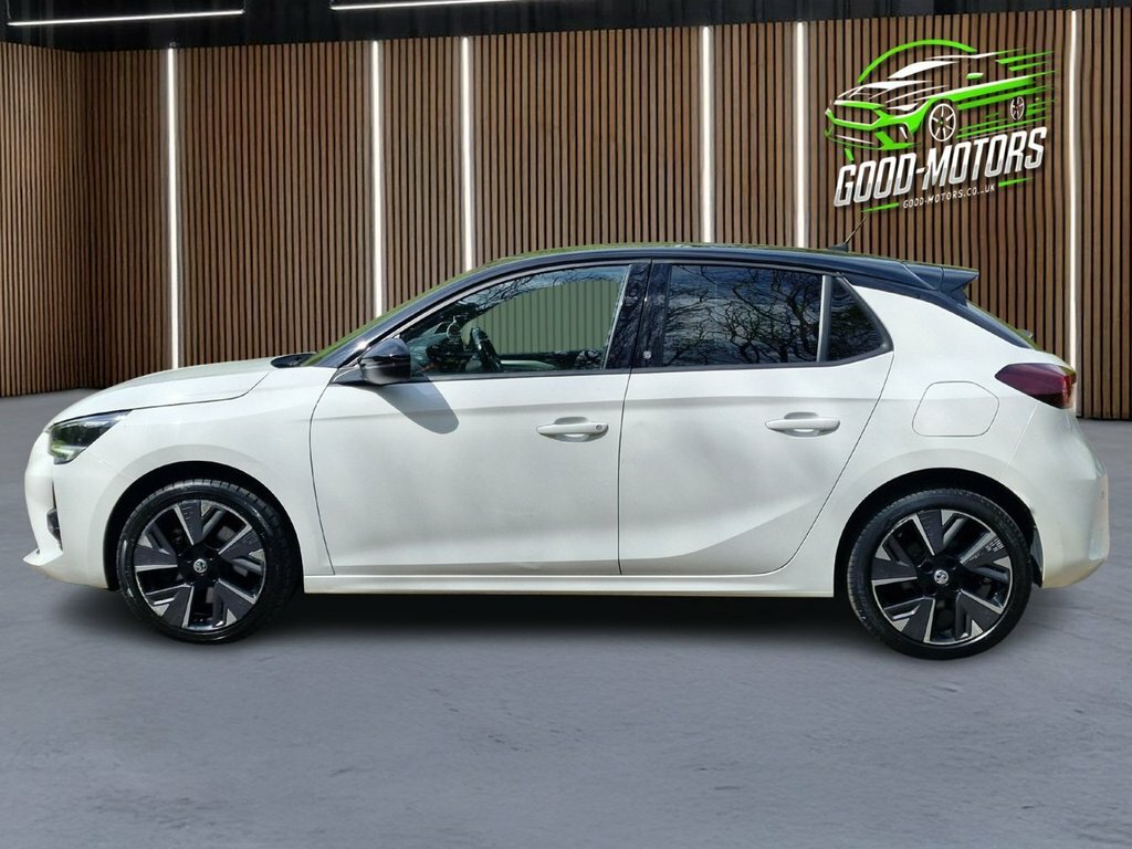 Vauxhall Corsa-e Hatchback FP21ORG White #4