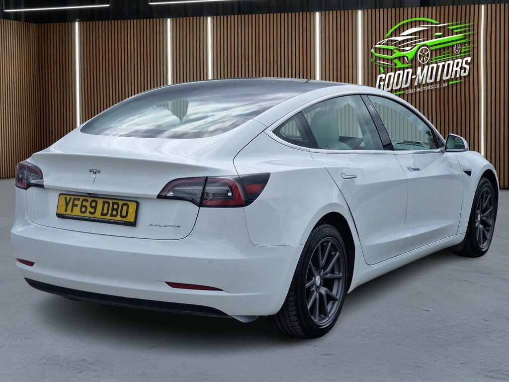 Tesla Model 3 Saloon YF69DBO White #6