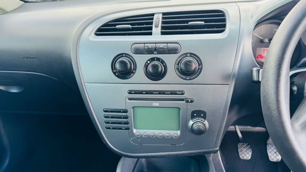 Seat Leon 2.0 Reference Sport Tdi Grey #14