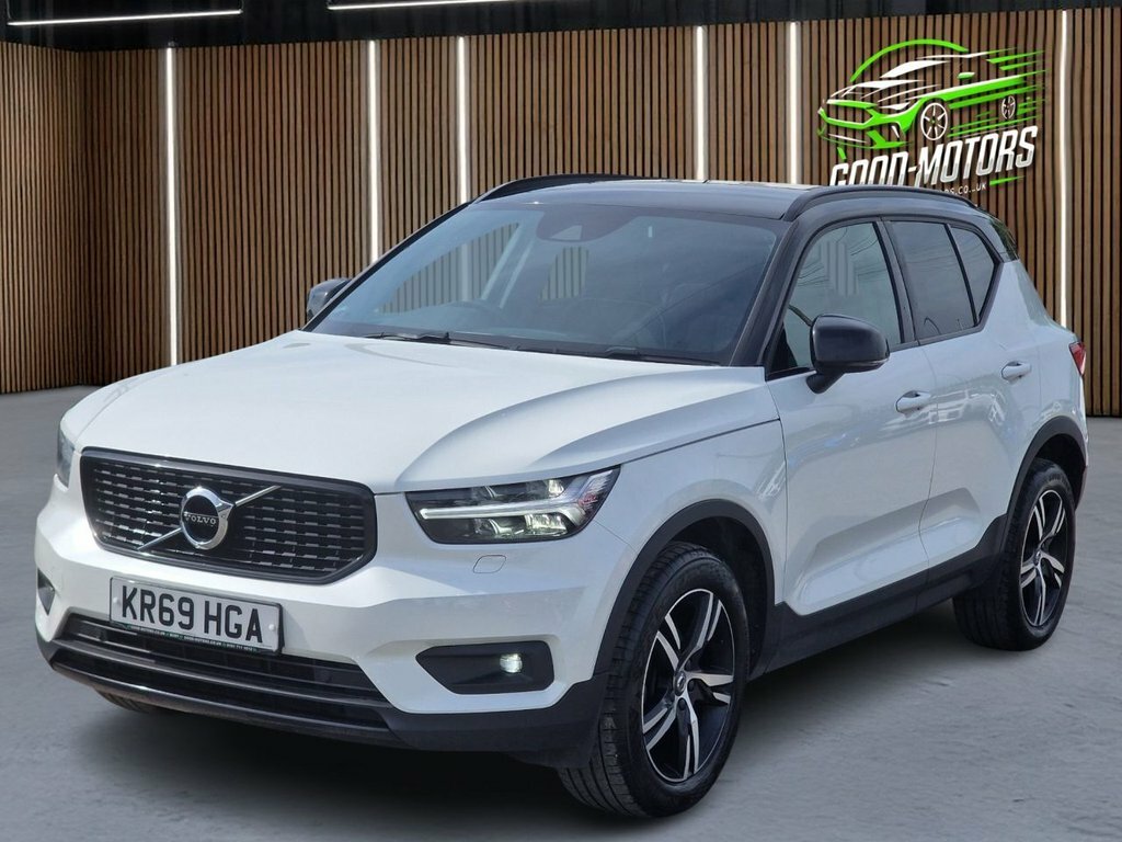 Volvo XC40 2L R-design KR69HGA White #2