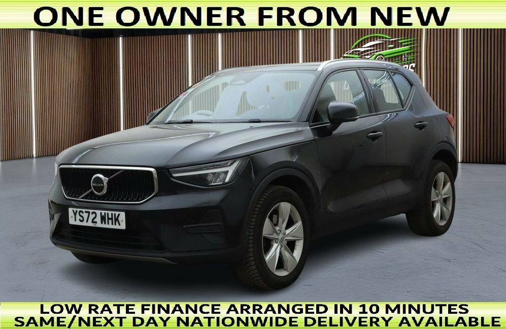 Volvo XC40 2L Core Black