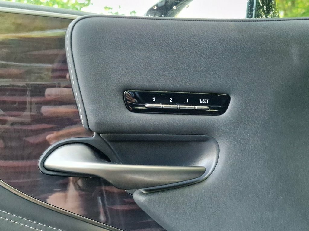 Lexus LS 500H 3.5 With Premium Pack Silver #44