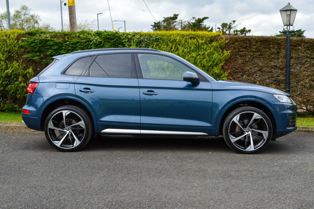 Audi Q5 Sport Tdi Quattro 4Wd BL17UWV Blue #4