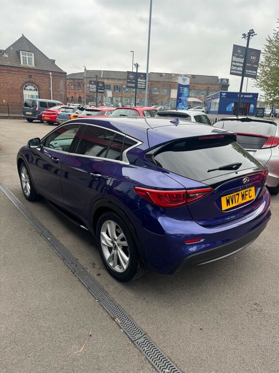 Infiniti Q30 1.5D Business Executive Euro 6 Ss WV17WFC Blue #4