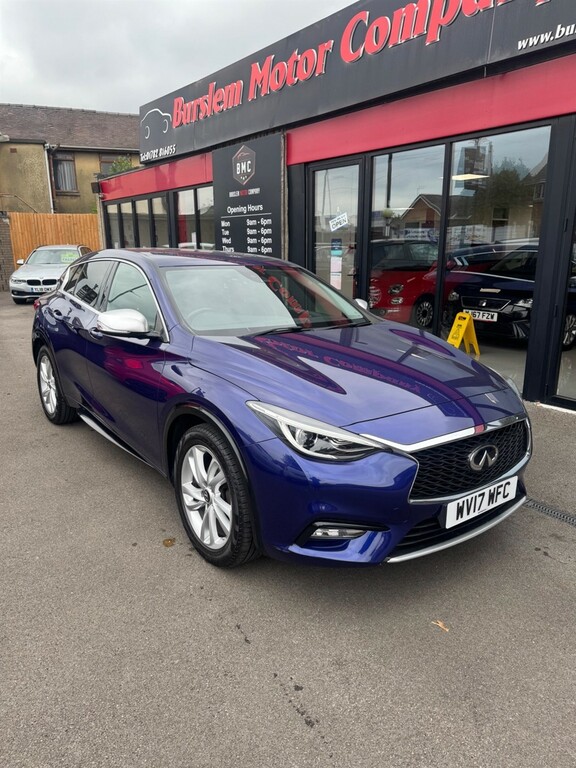 Infiniti Q30 1.5D Business Executive Euro 6 Ss Blue