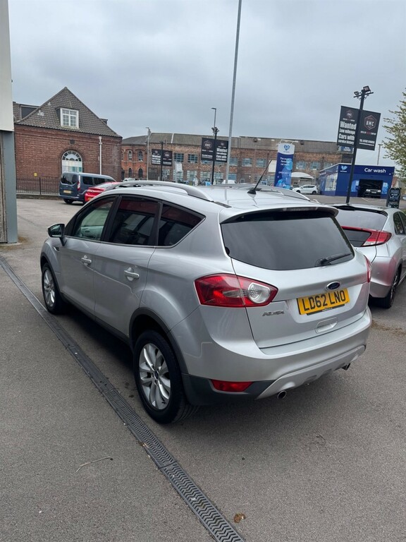Ford Kuga 2.0 Tdci Titanium 2Wd Euro 5 Silver #4