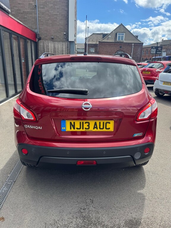 Nissan Qashqai 1.6 Dci 360 2Wd Euro 5 Ss Red #3
