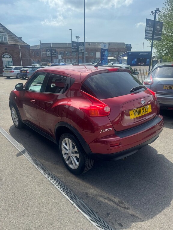Nissan Juke 1.6 Acenta Euro 5 VN11XZP Red #4