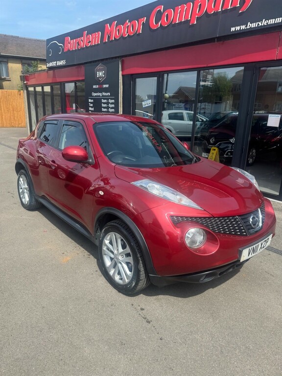 Nissan Juke 1.6 Acenta Euro 5 Red