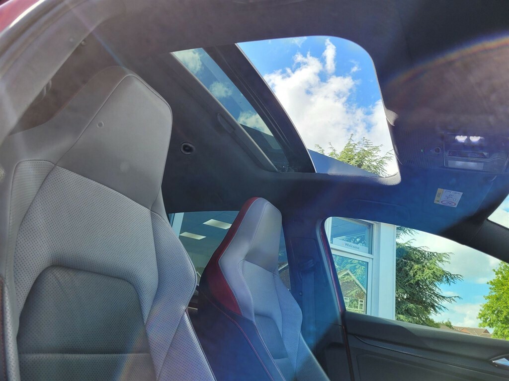 Volkswagen Golf 2.0 Tsi Gti Dsg Euro 6 Ss Red