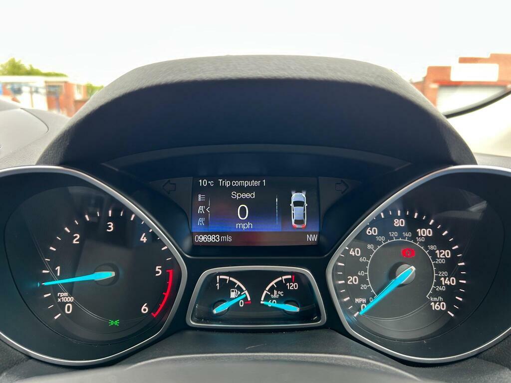 Ford Kuga 2.0 Tdci Ecoblue Zetec Awd Euro 6 S S NG19ECE Grey #4