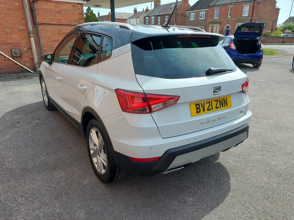 Seat Arona 1L Fr BV21ZNN White #4
