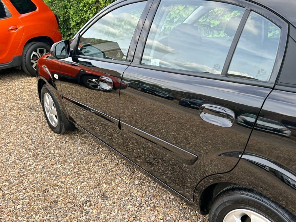 Kia RIO 1.4 Graphite  #27