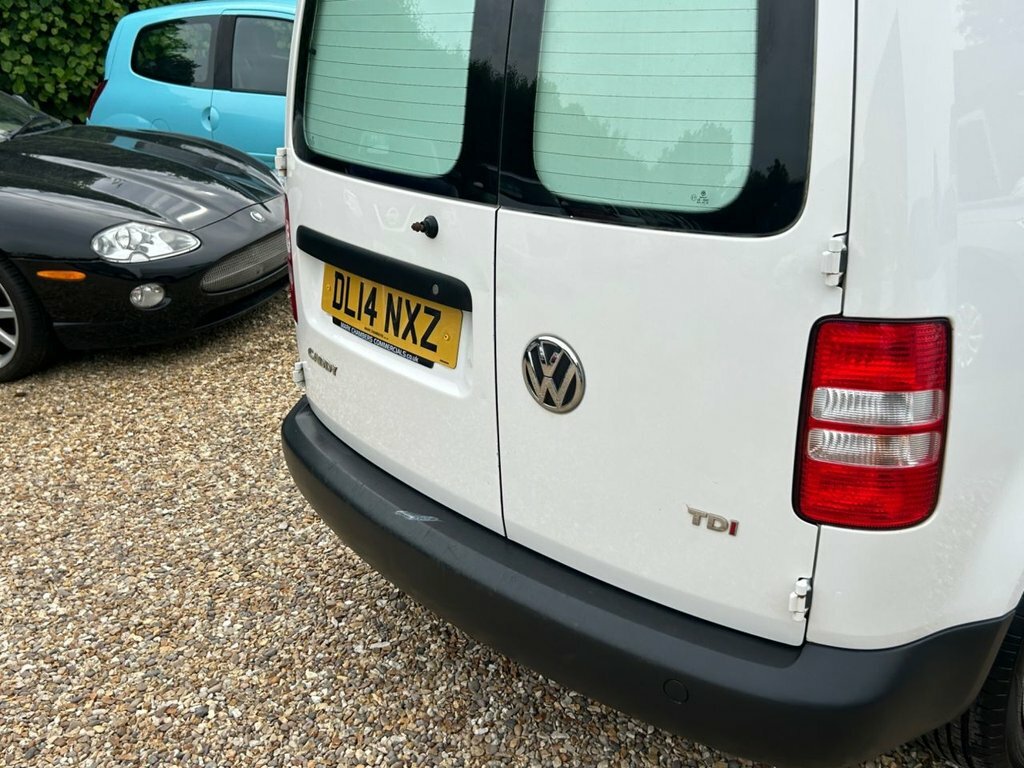 Volkswagen Caddy 1.6 C20 Tdi Bmt Highline 101 Bhp Red #37
