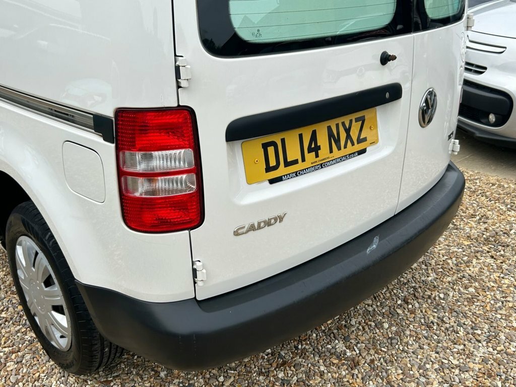 Volkswagen Caddy 1.6 C20 Tdi Bmt Highline 101 Bhp Red #34