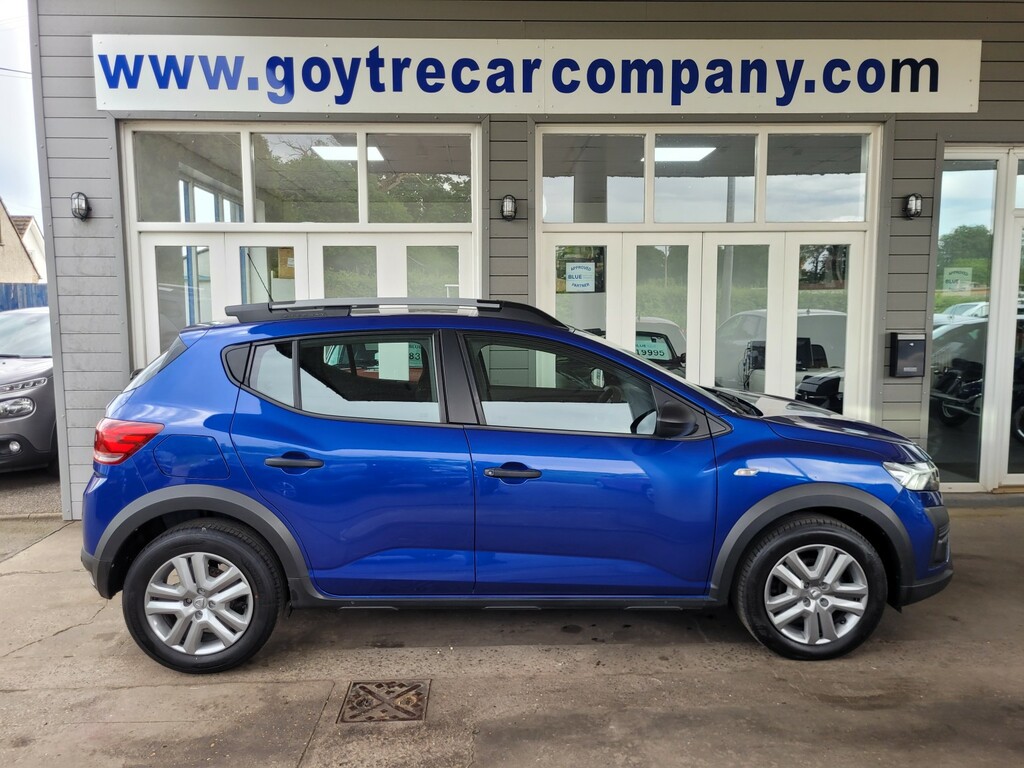 Dacia Sandero Stepway Hatchback 1.0 Stepway Essential Tce 90 202222 HJ22WXE Blue #5