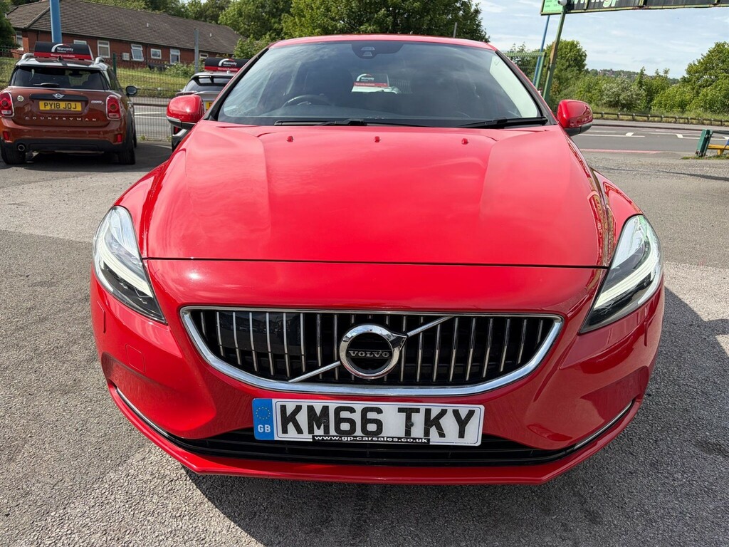 Volvo V40 2.0 D2 Inscription Euro 6 Ss  #2