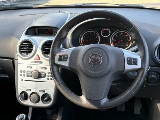 Vauxhall Corsa 1.2I 16V Sxi Hatchback 146 G Km Silver #3