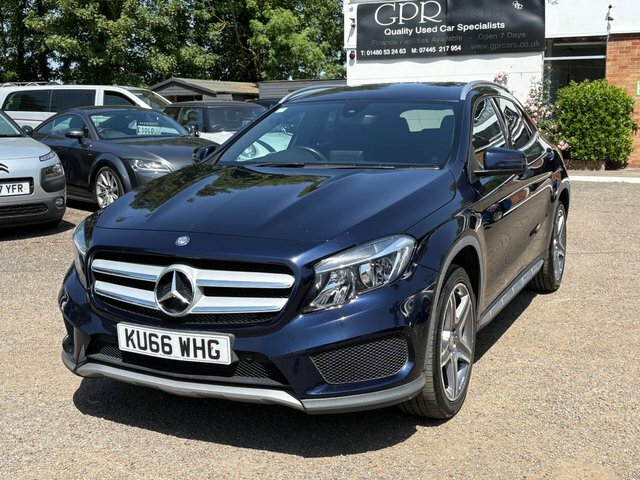 Mercedes-Benz GLA Class 1.6 Gla200 Amg Line Suv Euro 6 Blue #2