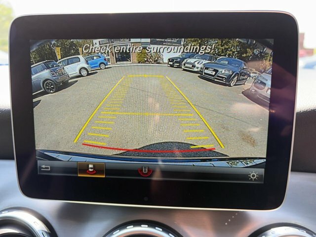 Mercedes-Benz GLA Class 1.6 Gla200 Amg Line Suv Euro 6 Blue #6