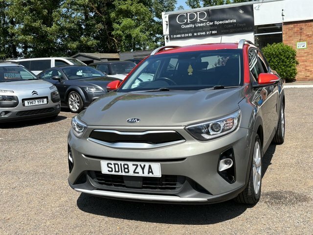 Kia Stonic 1.6 Crdi First Edition Suv Euro SD18ZYA Grey #2