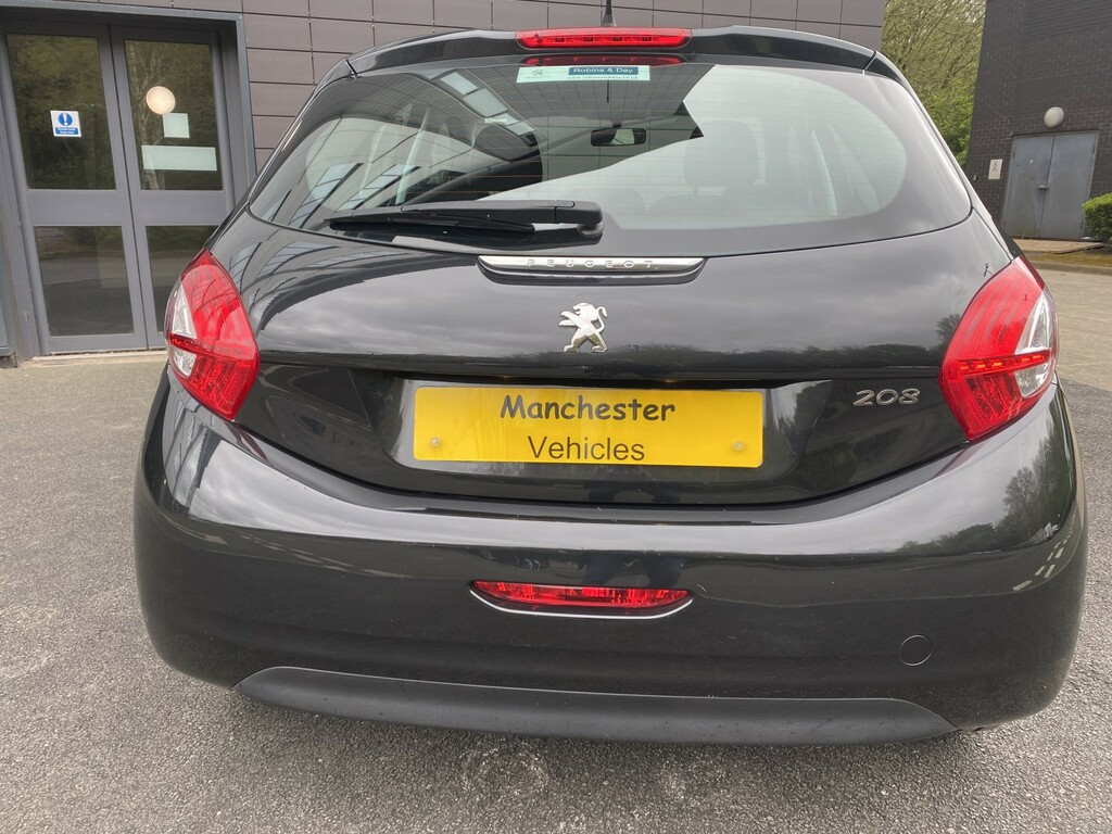 Peugeot 208 1.4 Hdi Access Black #6