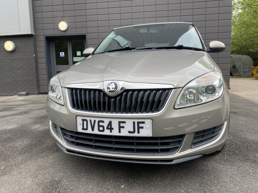 Skoda Fabia 1.2 Se DV64FJF Beige #4