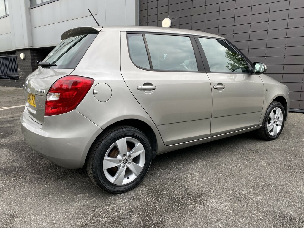 Skoda Fabia 1.2 Se DV64FJF Beige #6