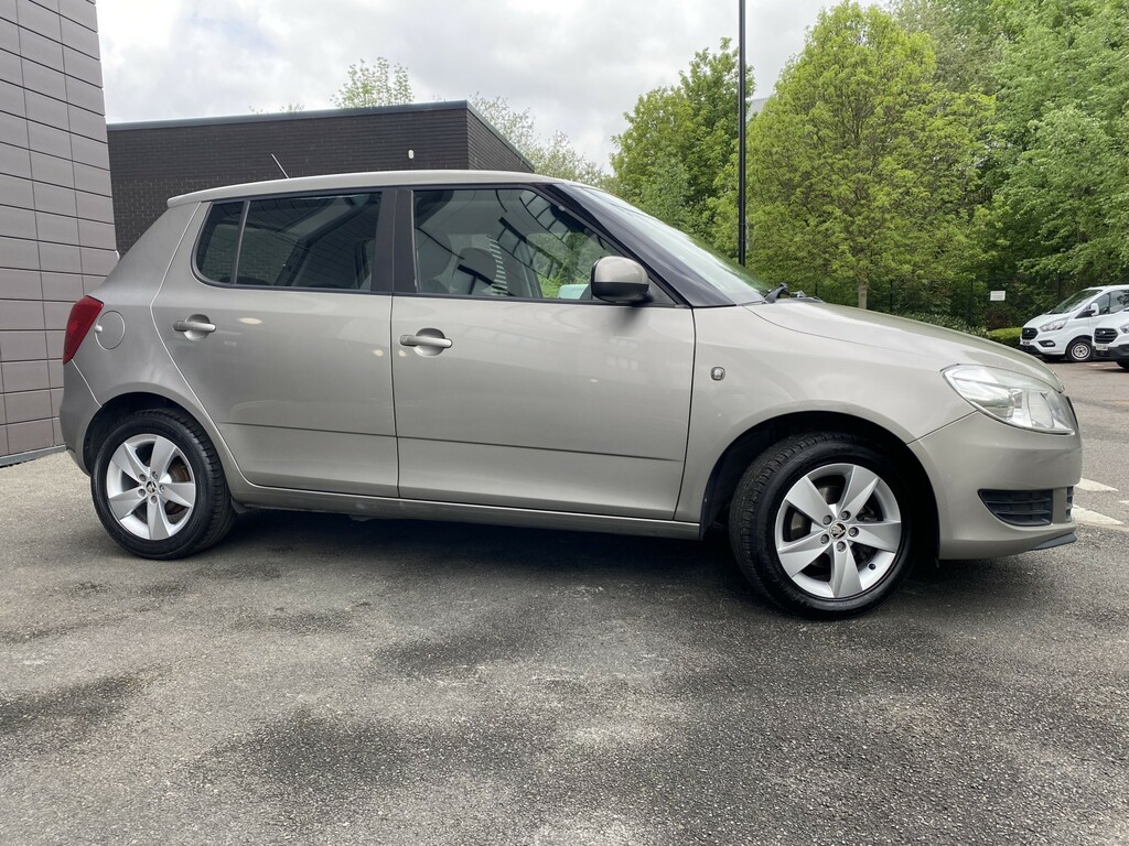Skoda Fabia 1.2 Se DV64FJF Beige #5