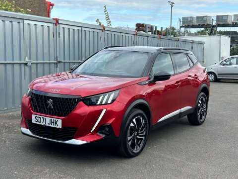 Peugeot 2008 Puretech S S Red
