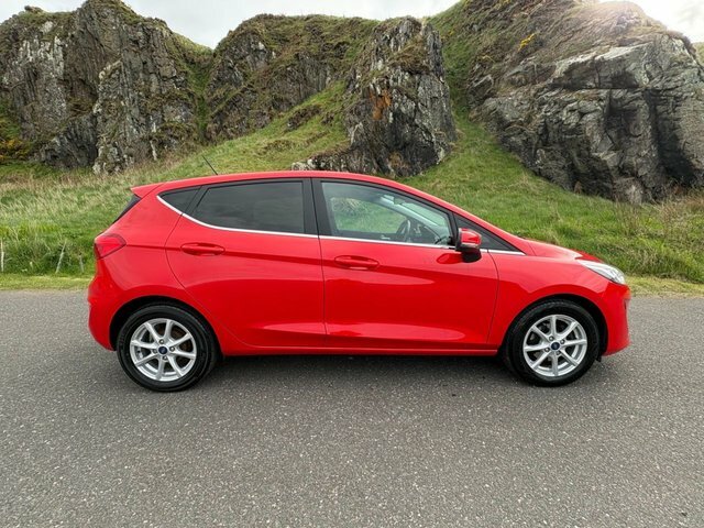 Ford Fiesta 1.0T Ecoboost Zetec Hatchback Eu SY18XNK Red #5