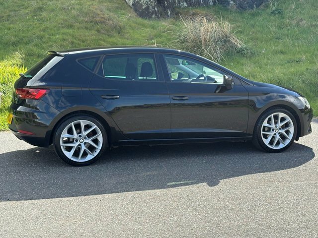 Seat Leon 1.4 Ecotsi Fr Technology Hatchback Manu KT17CAV Black #2